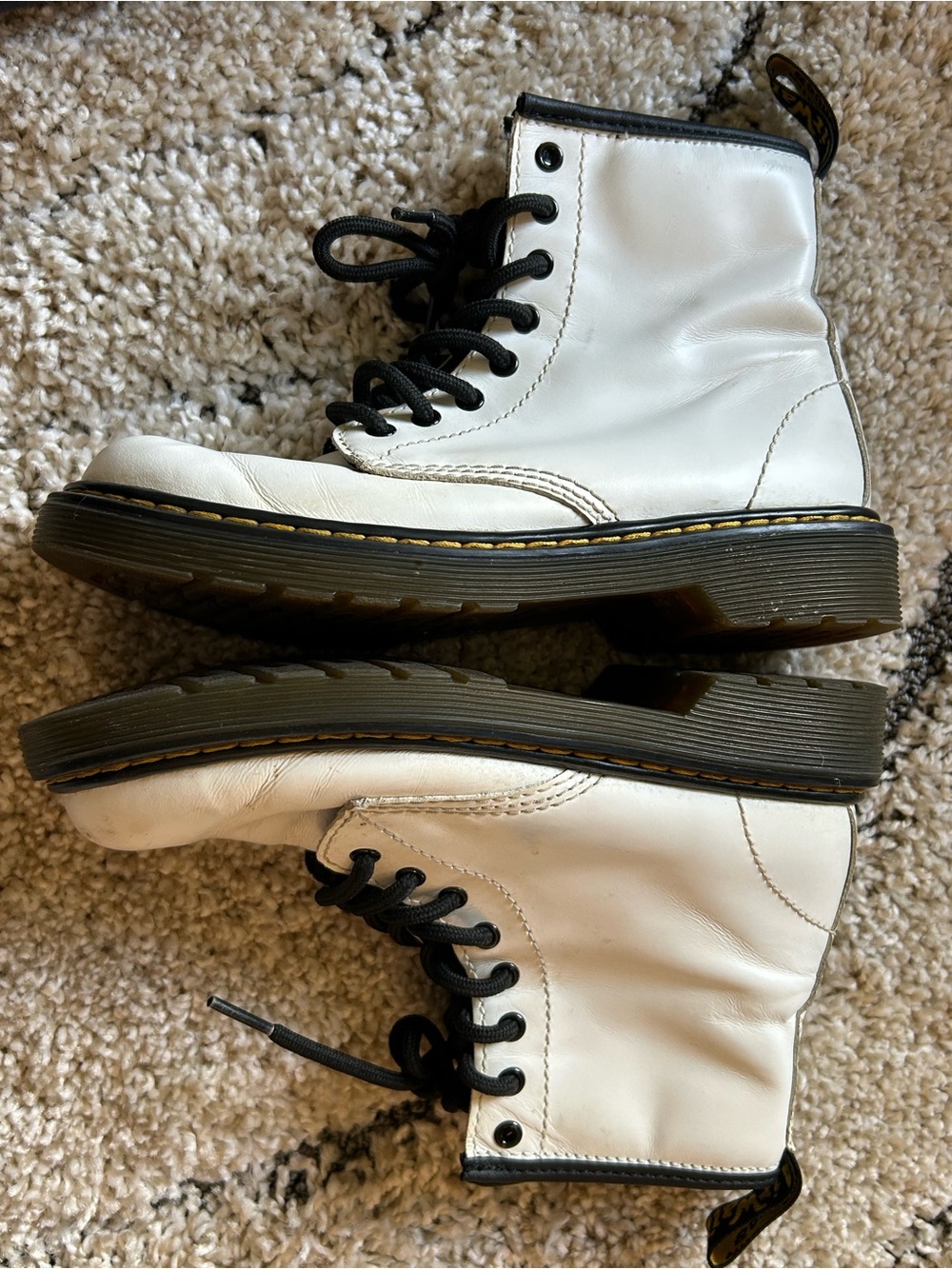 White Lace-Up Leather Ankle Boots - Girls size 2